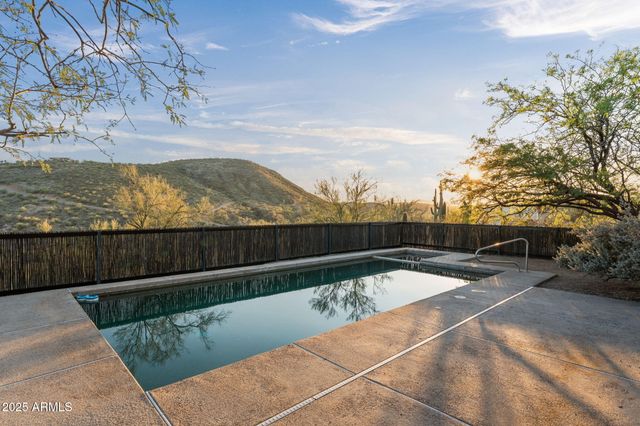 235 W Via Tortuga Drive, Wickenburg, AZ 85390