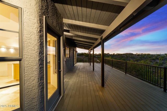 235 W Via Tortuga Drive, Wickenburg, AZ 85390