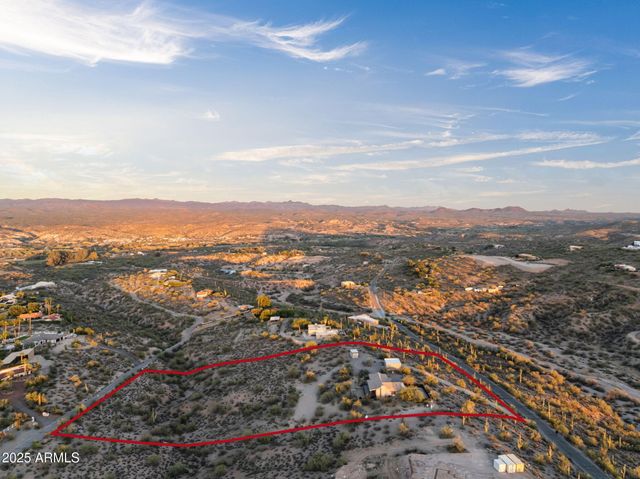 235 W Via Tortuga Drive, Wickenburg, AZ 85390