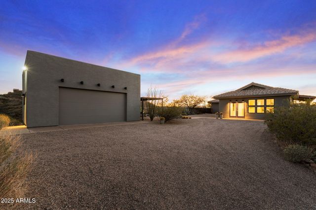 235 W Via Tortuga Drive, Wickenburg, AZ 85390