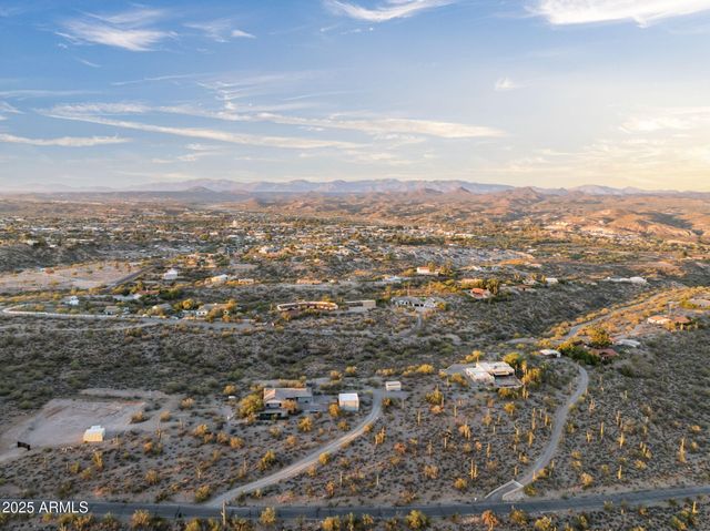 235 W Via Tortuga Drive, Wickenburg, AZ 85390