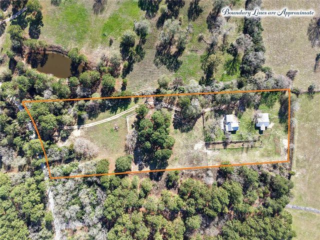 10713 County Road 446, Navasota, TX 77868