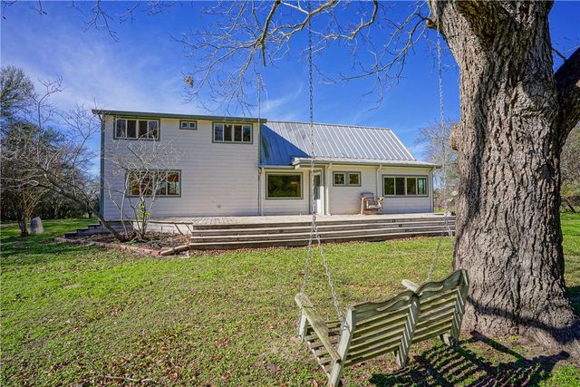 10713 County Road 446, Navasota, TX 77868