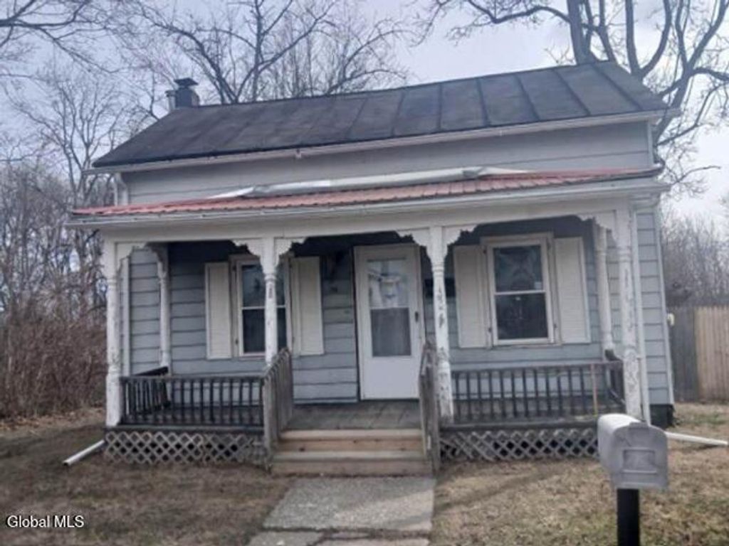 113 Lafayette Street, Victory, NY 12884