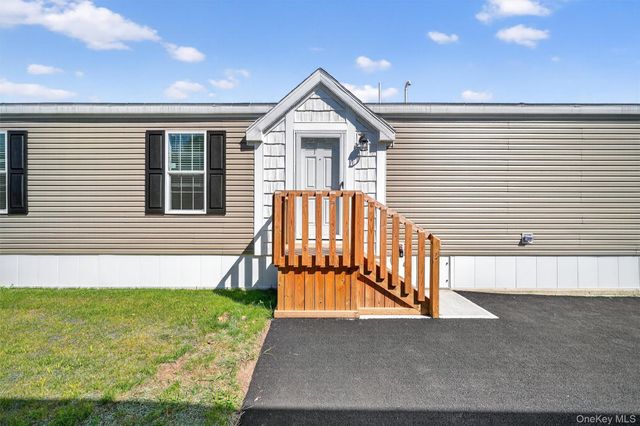 12 Ba Mar Drive, Stony Point, NY 10980