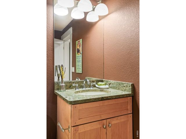 2040 Oak Ave, Boulder, CO 80304