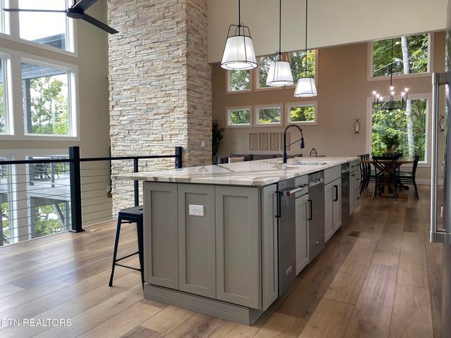 143 Hidden Lane, Lafollette, TN 37766