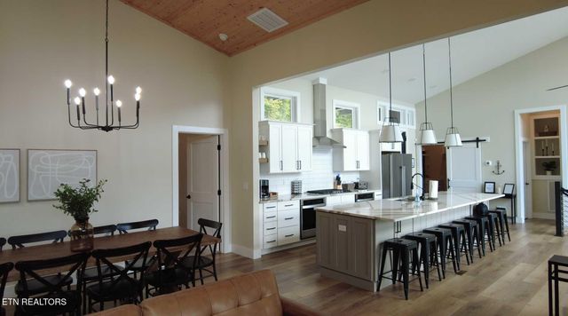 143 Hidden Lane, Lafollette, TN 37766