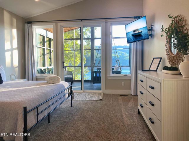 143 Hidden Lane, Lafollette, TN 37766