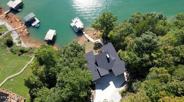 143 Hidden Lane, Lafollette, TN 37766