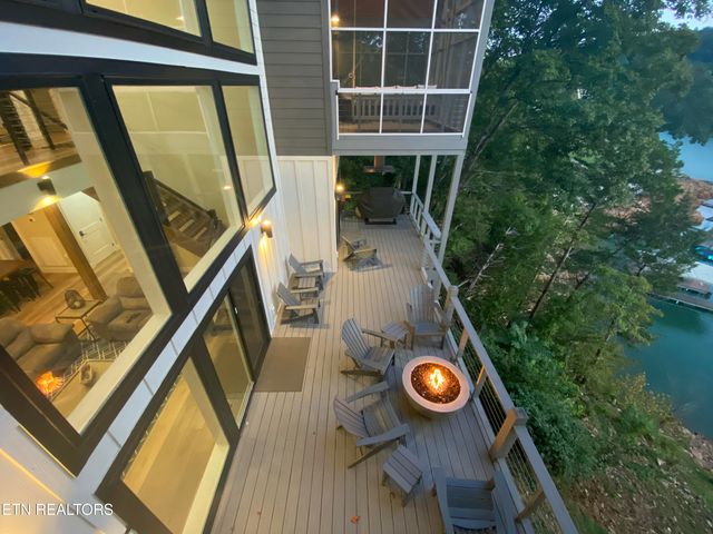 143 Hidden Lane, Lafollette, TN 37766