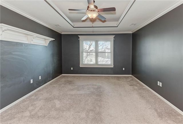 16627 S Lind Road, Olathe, KS 66062