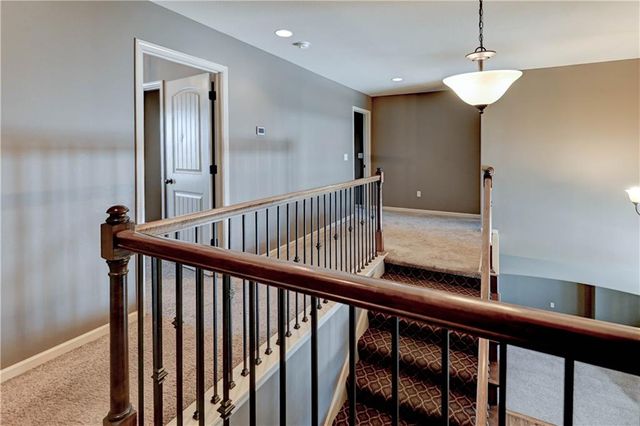 16627 S Lind Road, Olathe, KS 66062