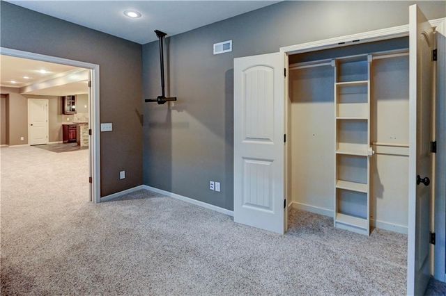 16627 S Lind Road, Olathe, KS 66062