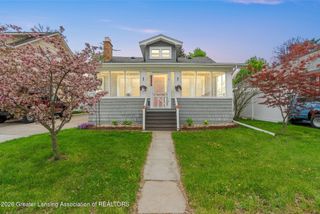 2226 Strathmore Road, Lansing, MI 48910