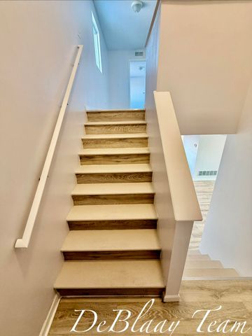 6873 Peninsula Drive Ne, Courtland Twp, MI 49341