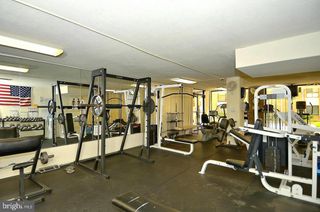 4 Monroe St Apt 1305, Rockville, MD 20850