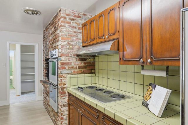 965 Helen Drive, Millbrae, CA 94030