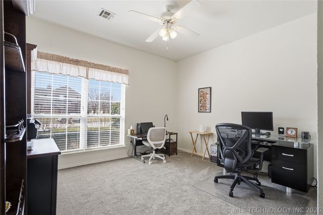 3005 N 15th Street, Broken Arrow, OK 74012