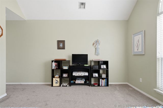 3005 N 15th Street, Broken Arrow, OK 74012