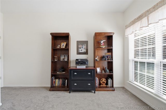 3005 N 15th Street, Broken Arrow, OK 74012