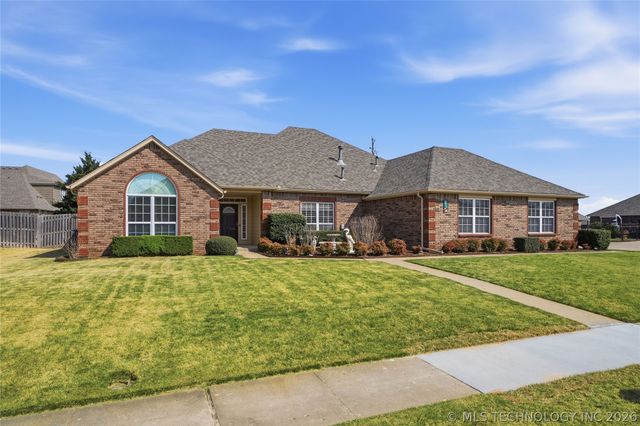 3005 N 15th Street, Broken Arrow, OK 74012