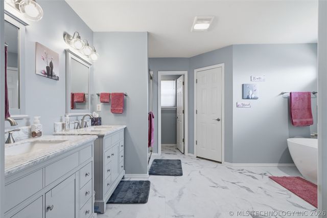 3005 N 15th Street, Broken Arrow, OK 74012