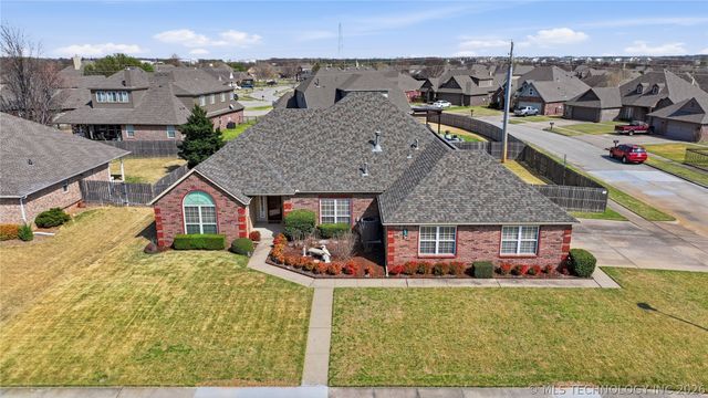 3005 N 15th Street, Broken Arrow, OK 74012