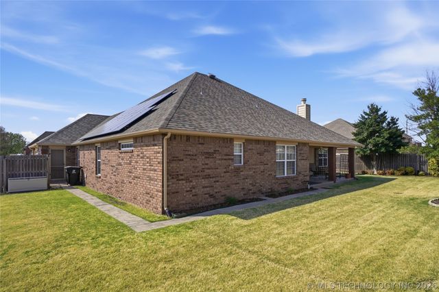 3005 N 15th Street, Broken Arrow, OK 74012
