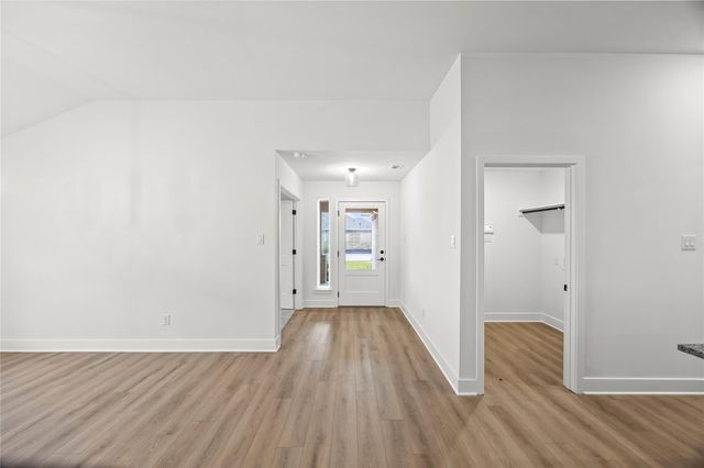 2087 Emerald Lake Trail, Dayton, TX 77535