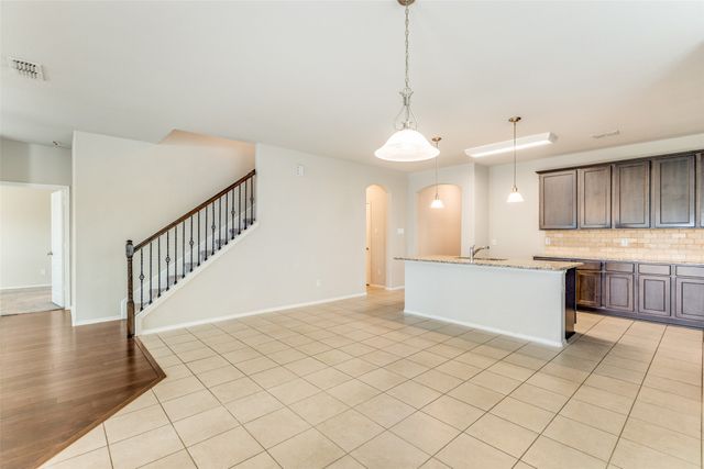 1900 Outpost Creek Lane, Aubrey, TX 76227