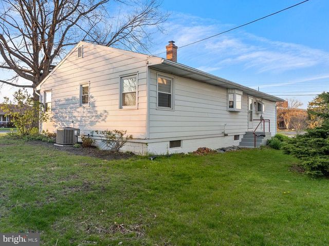 606 FAIRVIEW AVE, Gettysburg, PA 17325