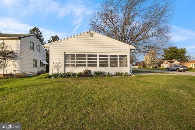 606 FAIRVIEW AVE, Gettysburg, PA 17325