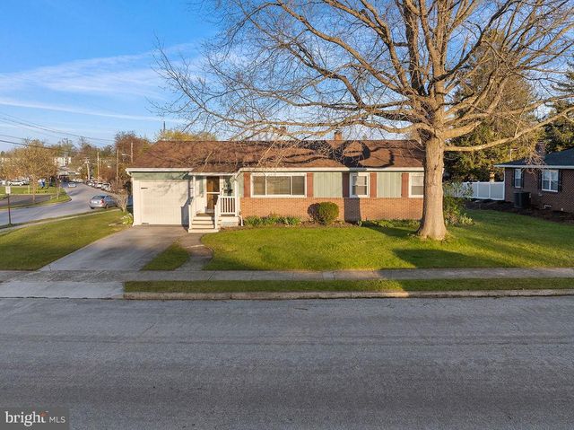 606 FAIRVIEW AVE, Gettysburg, PA 17325