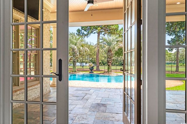 9318 Cove Dr., Myrtle Beach, SC 29572