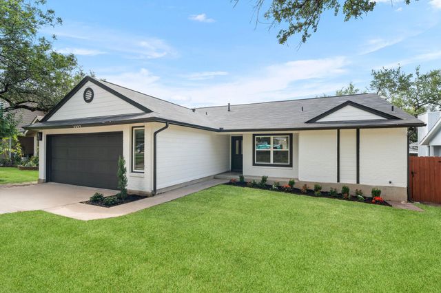 6807 Luckenbach LN, Austin, TX 78729