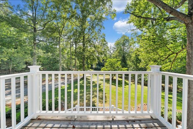 105 Windlass CT, Moneta, VA 24121