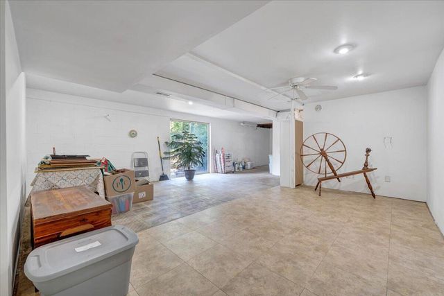 105 Windlass CT, Moneta, VA 24121