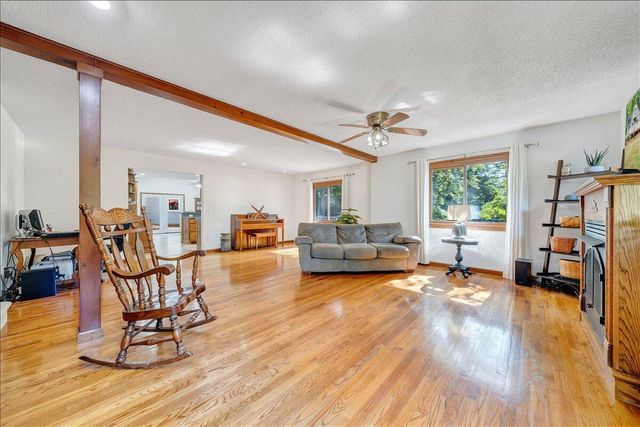 105 Windlass CT, Moneta, VA 24121