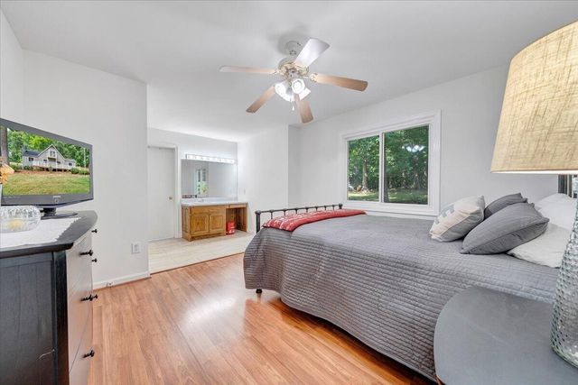 105 Windlass CT, Moneta, VA 24121
