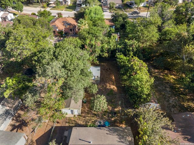 139 CRAVENS AVE, San Antonio, TX 78223