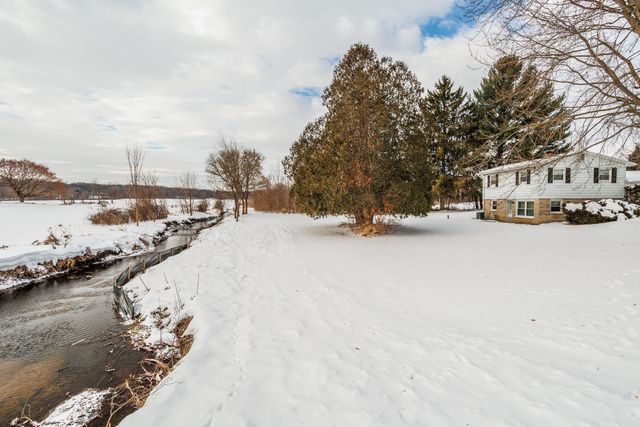 12293 Beadle Lake Road, Emmett Twp, MI 49014