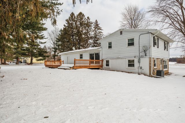 12293 Beadle Lake Road, Emmett Twp, MI 49014