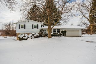 12293 Beadle Lake Road, Emmett Twp, MI 49014