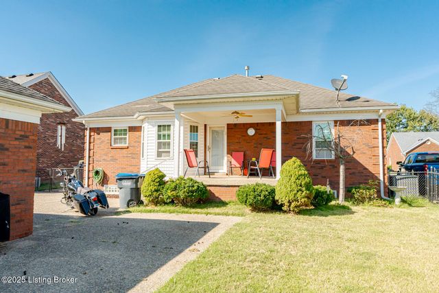6912 Day Break Ct, Louisville, KY 40272