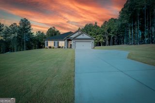 104 Eagle Heights Drive, Maysville, GA 30558