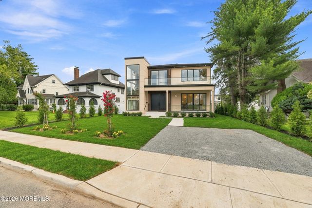 5 Royal Place, Long Branch, NJ 07740