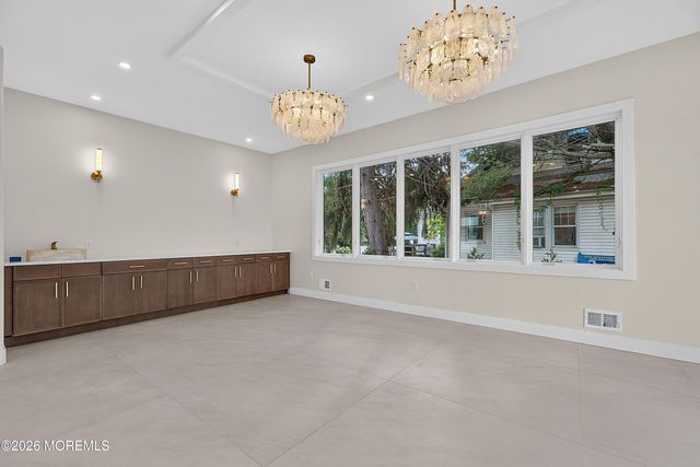 5 Royal Place, Long Branch, NJ 07740