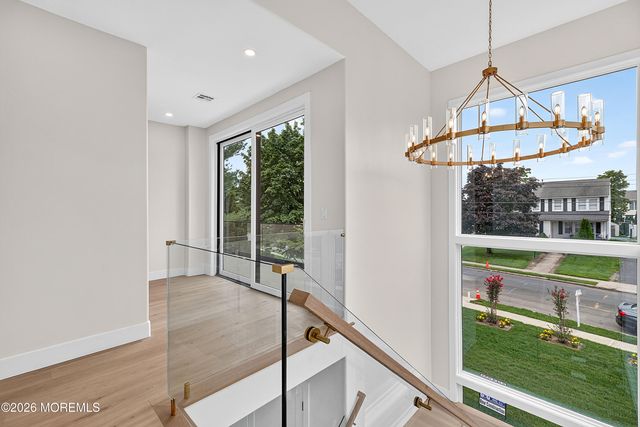 5 Royal Place, Long Branch, NJ 07740