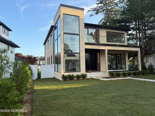 5 Royal Place, Long Branch, NJ 07740